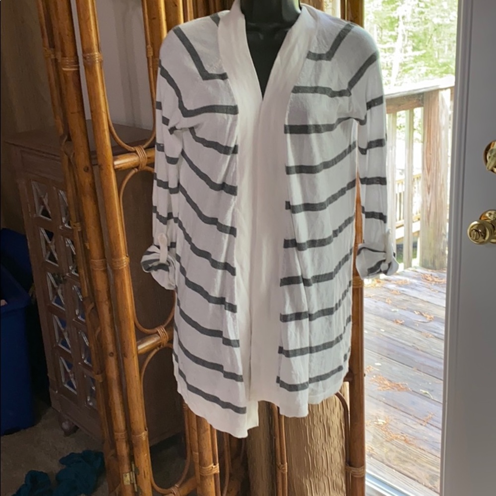 Express super light and soft cardigan